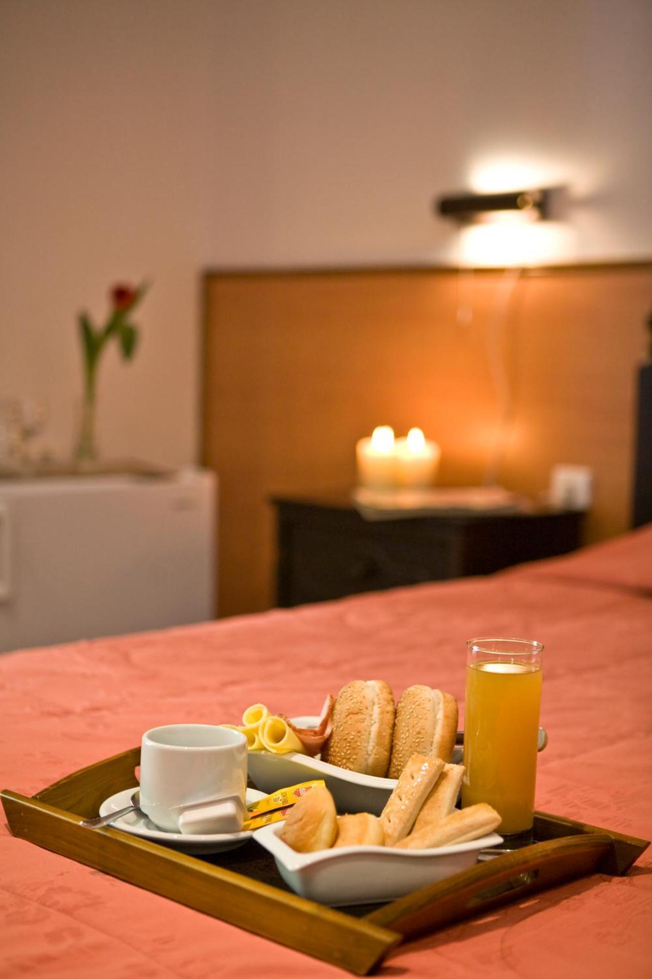 Galaxias Hotel 2*